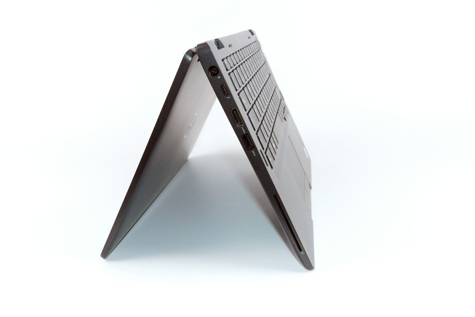 Dell Latitude 5300 Notebook 13,3 Zoll i7-8665U 16GB Ram 512GB SSD Win11 2in1