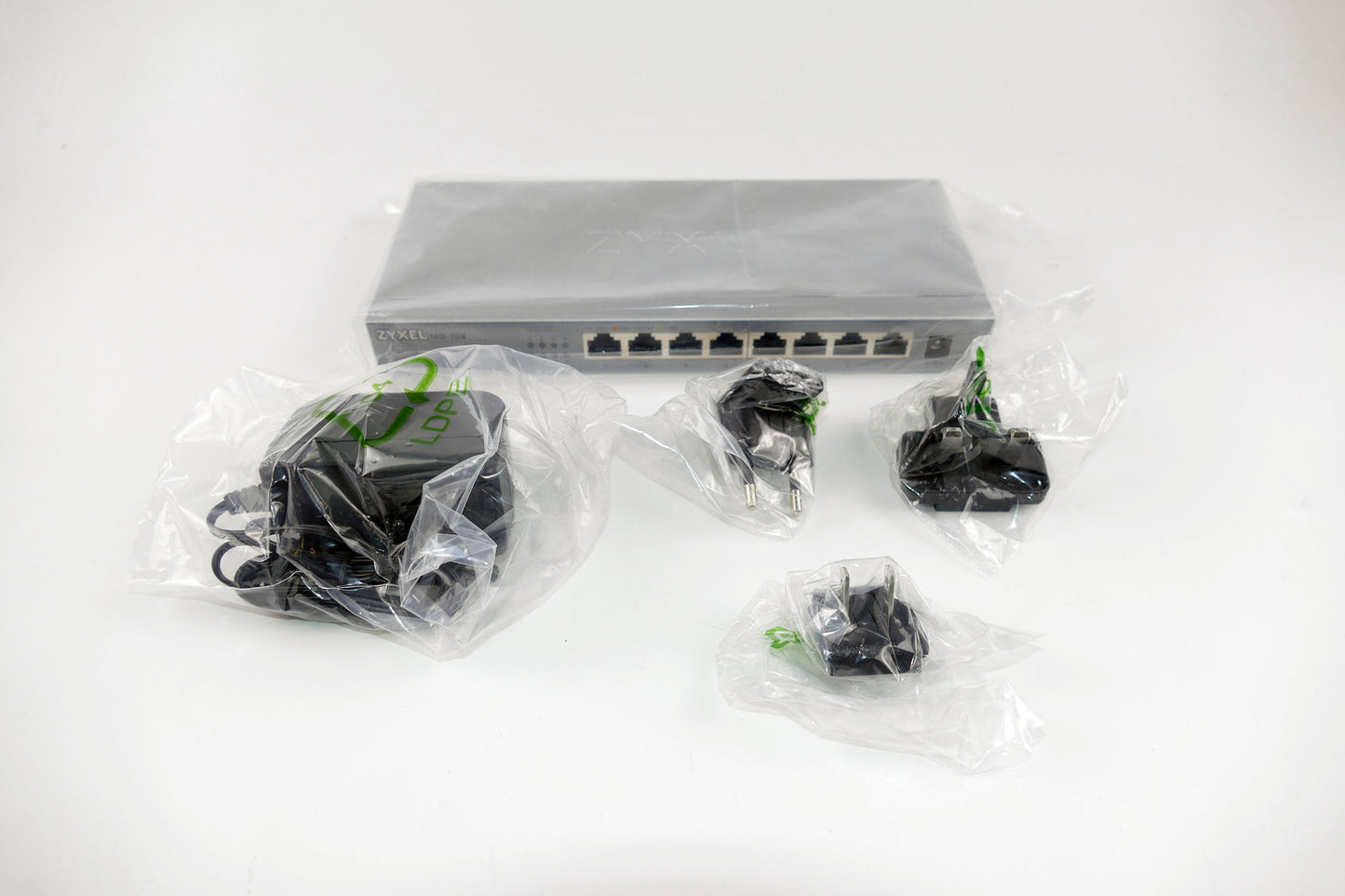 Zyxel MG-108 - 8-Port 2.5GbE Unmanaged Switch