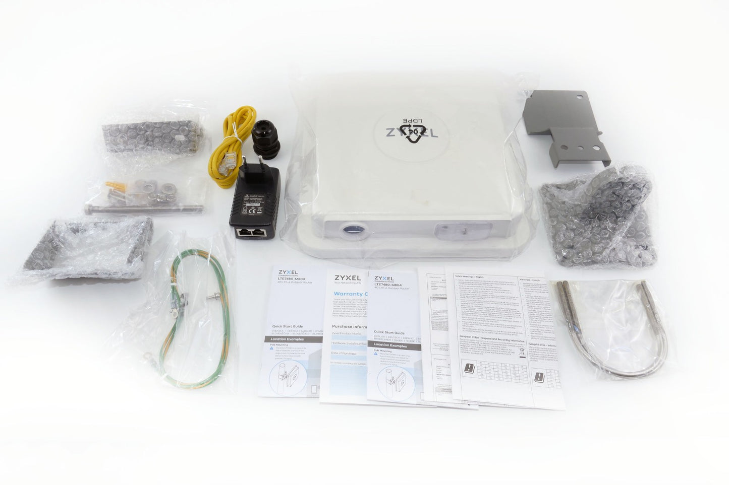 Zyxel LTE7480-M804 4G LTE-A Outdoor Router