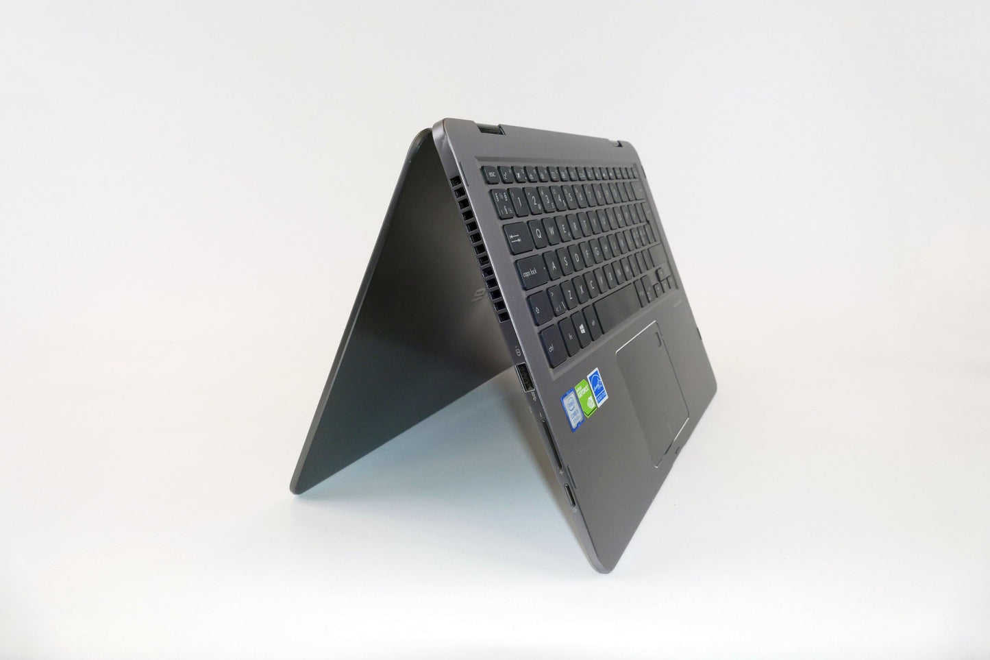 Asus Zenbook Flip 14 UX461 - 14 Zoll Notebook i5-8250U 8GB Ram 512GB SSD MX150