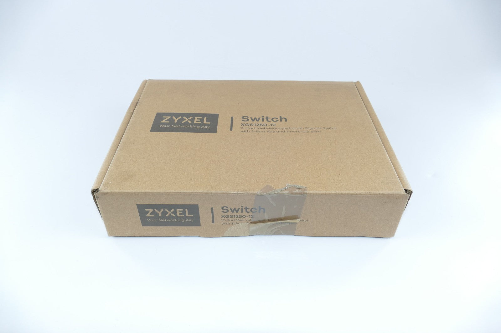 Zyxel XGS1250-12 12-Port Web-Managed Multi-Gigabit Switch mit 3-Port 10G + SFP+