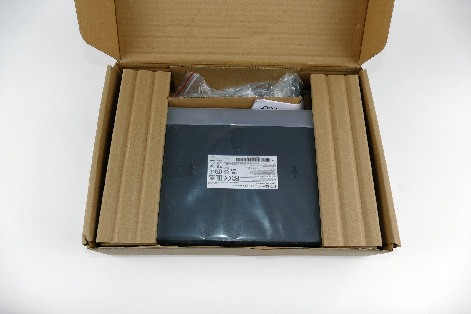 Zyxel GS1100-24E V3 24-Port Gigabit Unmanaged Switch V3 Lüfterlos