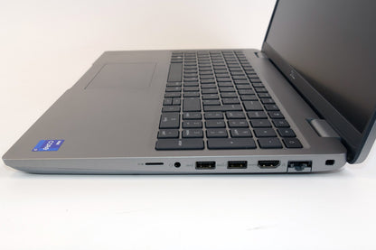 Dell Precision 3581 Workstation 15,6 Zoll i7-13700H 32GB Ram 512GB RTX A1000 W11